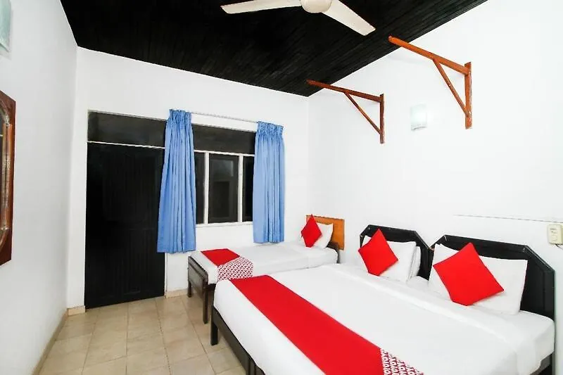 Ceylonica Beach Hotel Negombo
