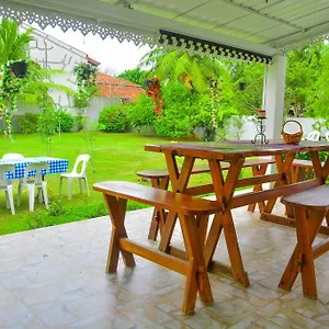 Resort Cinnamon