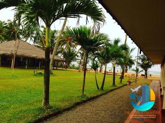 Ceylonica Beach Hotel Negombo Oda ve Kahvaltı