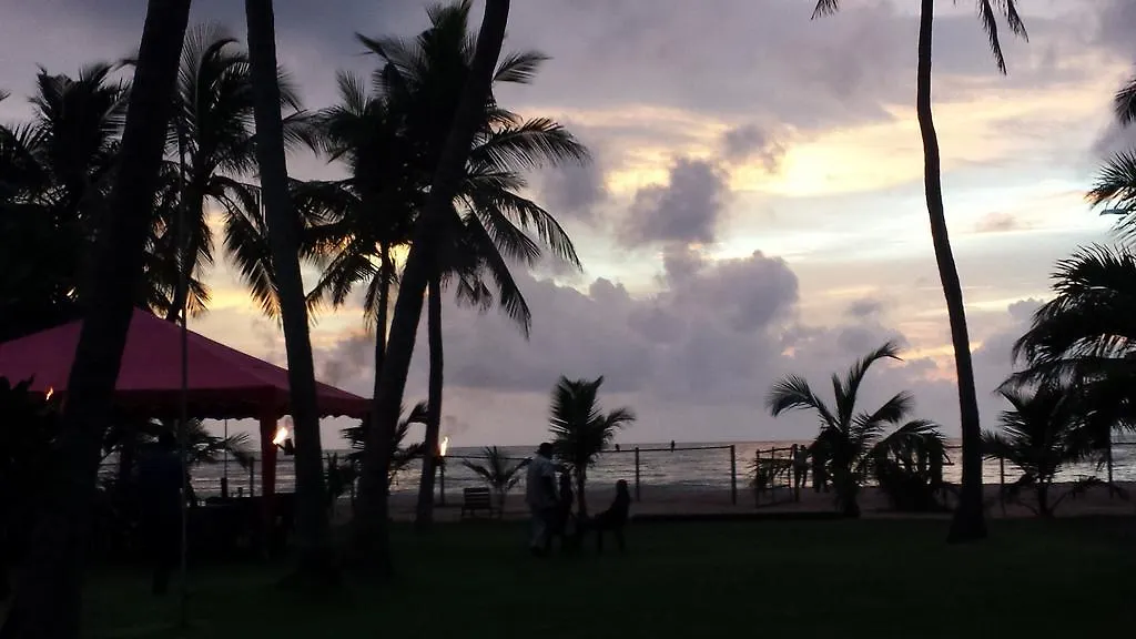 ** Oda ve Kahvaltı Ceylonica Beach Hotel Negombo Sri Lanka