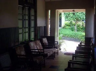 Oda ve Kahvaltı Ceylonica Beach Hotel Negombo